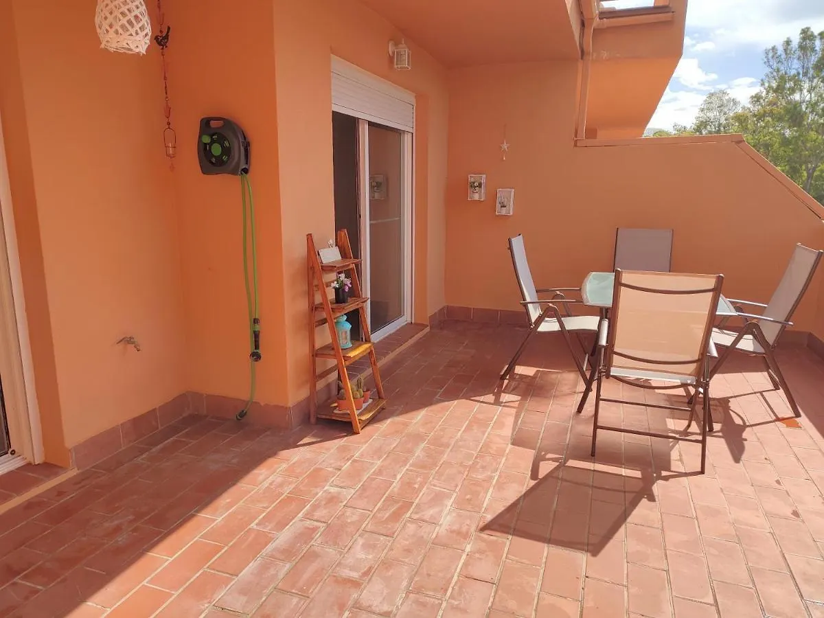 Apartamento Con Piscina 卡萨雷斯 0*,  西班牙