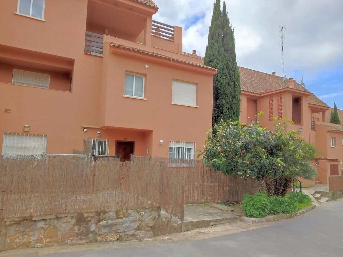 Apartamento Con Piscina 卡萨雷斯 0*,  西班牙